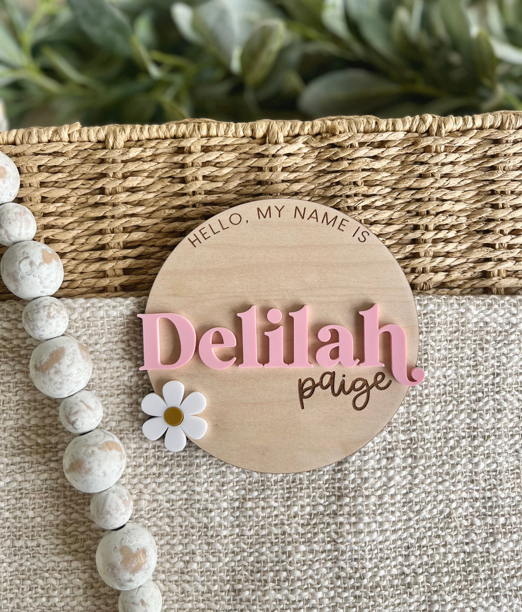 Daisy Hello, My Name Is Sign